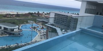 Ministro de Turismo calificó de exitosa la apertura parcial del hotel Meliá Internacional Varadero