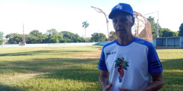 Reinaldo confiesa que no puede vivir alejado del terreno de béisbol