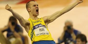 Stefan Christian Holm, nació el 25 de mayo de 1976 en la ciudad sueca de Forshaga