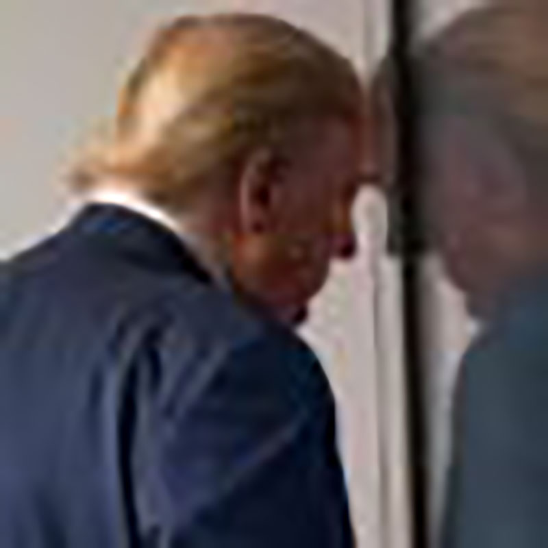 La falta de liderazgo y los errores de Trump ante la pandemia de la COVID-19 lograron que algunos gobernadores republicanos decidieran distanciarse del mandatario. Foto: EFE