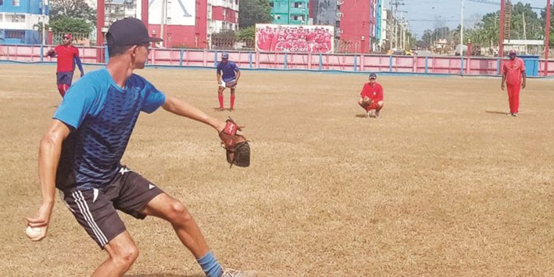 Cazadores de Artemisa se preparan para la serie LX