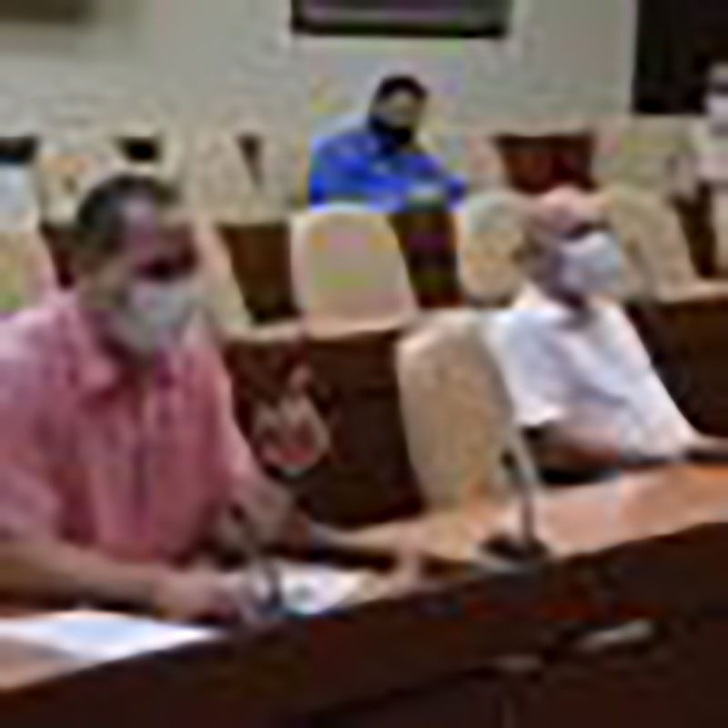 Bajo la conducción a través de videoconferencia del Primer Ministro, Manuel Marrero Cruz — quien se encontraba en Matanzas en un recorrido-— el Grupo Temporal de Trabajo del Gobierno analizó temas vitales como las capacidades de los centros de aislamiento Foto: Estudios Revolución