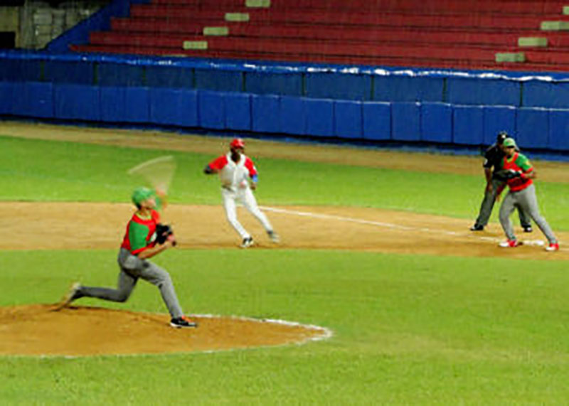 Los Cazadores Guerreros de Artemisa dividieron honores con los Alazanes de Granma