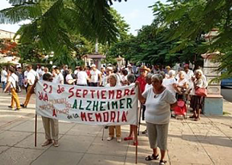 Cada 21 de septiembre, Día Mundial del Alzheimer, es tradición en San Antonio de los Baños una marcha A favor de la memoria
