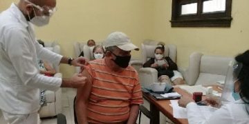 Los candidatos vacunales cubanos avanzan según lo previsto / Foto: Cubadebate