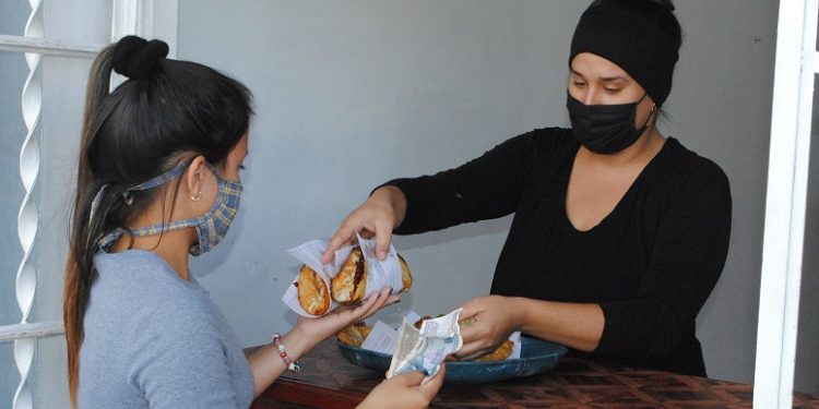 Facultades e incentivos para el Comercio