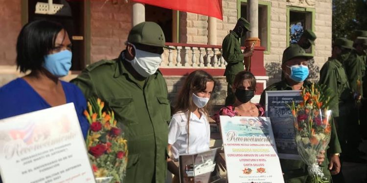 Premiación del Concurso Amigos de las FAR