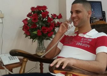 Yadiel Martin Hidalgo permanece integrado a Radio Artemisa, emisora que hoy cumple 80 años