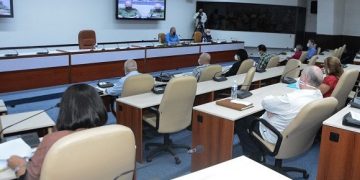 Reunión del grupo temporal de trabajo sobre el nuevo coronavirus. Foto: Estudios Revolución.