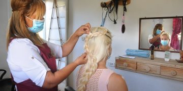 El Salón de Belleza La Más Bella, de la CCS Frank País, genera empleo para la comunidad / Foto: Otoniel Márquez