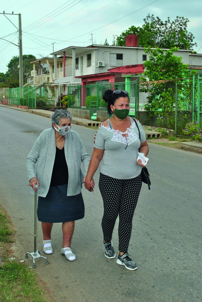 Norma Elisa ayuda sin que medien lazos de sangre ni asuntos monetarios