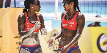La dupla cubana del voleibol de playa integrada por Yanileydis Sánchez y la artemiseña Lidianny Echevarría, logró una excelente actuación durante las tres paradas consecutivas del Circuito Mundial celebradas en Cancún, México.