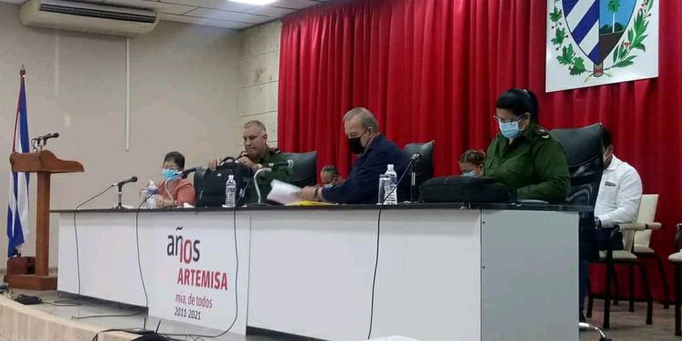 Llama Manuel Marrero Cruz a fortalecer gestión del Gobierno en Artemisa