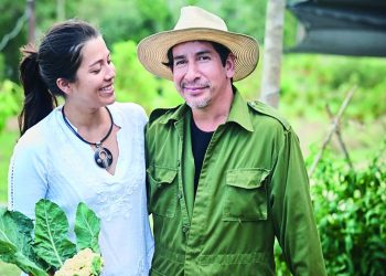 Annabelle y Alfredo en su finca