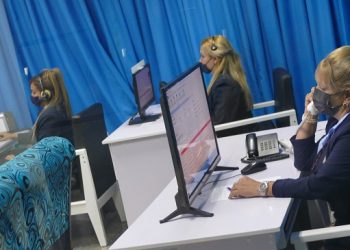 Solo mujeres cumplen este servicio