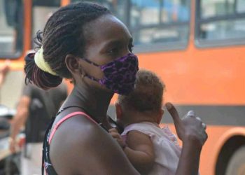Las personas salieron de sus casas por temor a una réplica / Foto: José René Morales Núñez
