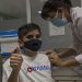 abriel Garcia Fernandez de 12 años primer paciente pediatrico en ser vacunado con Soberana 02, como parte del ensayo clinico con nios de 12 a 18 años. Foto: Ismael Francisco/ Cubadebate.