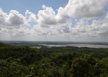 A seis kilómetros de la Autopista Nacional, en la zona premontaña La Muralla, en San Cristóbal, está la finc a Los Ortega, distintiva por su historia, riquezas naturales, culturales y sus habitantes, guardianes del entorno