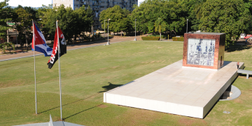 Mausoleo a los Mártires de Artemisa