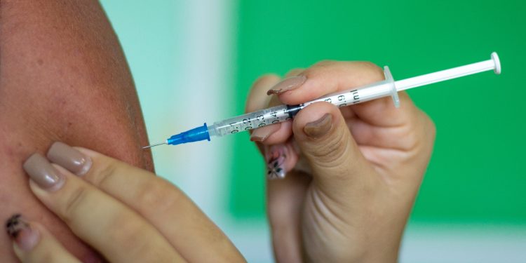 Con el de Mariel hoy suman tres los municipios de Artemisa donde inició la vacunación con Abdala / Foto: Humberto Lister