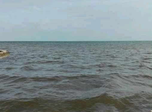 A buen resguardo residentes en áreas bajas de playa Guanímar