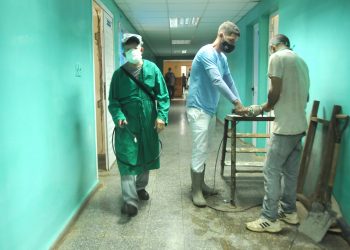 Reparación de áreas y funcionamiento de servicios médicos de la mano en el Comandante Pinares| Fotos: Otoniel Márquez