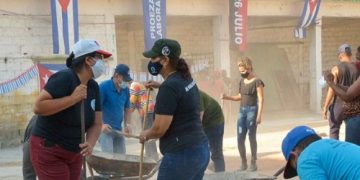 Los jóvenes ayudarán con su labor a multiplicar la obra de justicia social de la Revolución. Foto: Juventud Rebelde