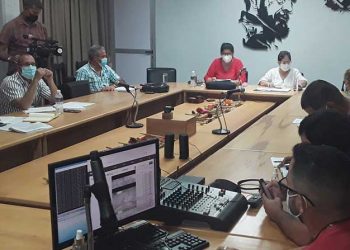 En reunión del Grupo Temporal de Trabajo (GTT) provincial por video conferencia con las estructuras municipales en la evaluación efectuada este martes se analizó la atención a la COVID-19