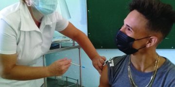 La campaña comenzó el 3 de septiembre, y se extenderá hasta el 4 de octubre, con los estudiantes de grado 12, del tercer año de la Enseñanza Técnica Profesional y del último año de formación pedagógica / Fotos: Yusmary Romero y Joel Mayor