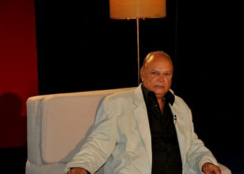 Enrique Molina en "Con 2 que se quieran". Foto: Petí