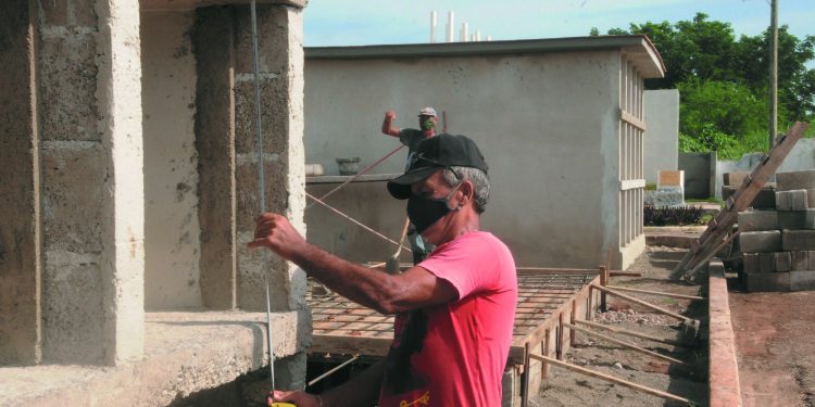 Aun cuando se han priorizado, deben aumentar el ritmo de construcción, asegura la directiva de Comunales / Fotos: Otoniel Márquez