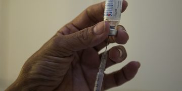 Confirman resultados de ensayo clínico fase III desarrollado por el Instituto Pasteur de Irán: 91,7% de eficacia de Soberana 02 y Soberana Plus frente a la cepa Delta