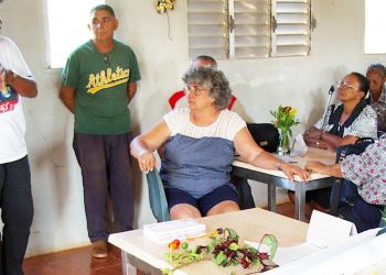 2.2 Martha continúa defendiendo la acerola, tal como quería Fidel