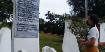 Homenaje de los jóvenes a los mártires de la masacre de Cabañas