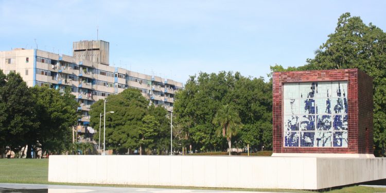 Unidad entre vecinos y directivos  para mejorar el entorno