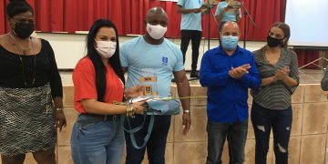 Felices los universitarios artemiseños en el noveno aniversario de su casa de altos estudios