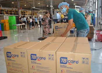 Thai Binh Global Investment Corporation, primera empresa de capital vietnamita, que se estableció en la Zona Especial de Desarrollo Mariel (ZEDM), al celebrar su segundo aniversario, ya suma otra línea: la de Toallitas Húmedas / Foto: Otoniel Márquez (Archivo)