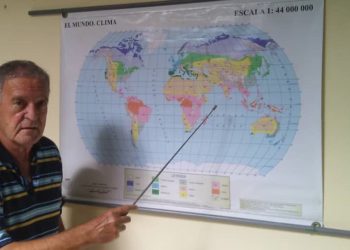 En las clases de Oscar Rodríguez Díaz nunca falta una curiosidad