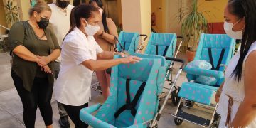 Donativo de coches especiales a cinco niños artemiseños con discapacidad cerebral y físico-motora