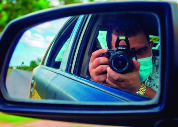 Suturar historias con hilo y cámara en mano