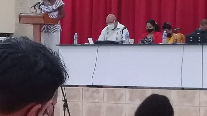 ¡Al sindicato, su lugar!