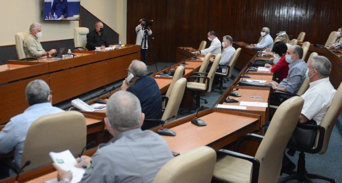 Los números hablan de una situación epidemiológica que tiende a complejizarse. Foto: Estudios Revolución