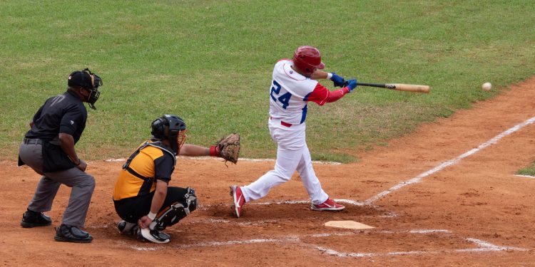 Dayán García ha sido el mejor a la ofensiva / Foto: Humberto Lister