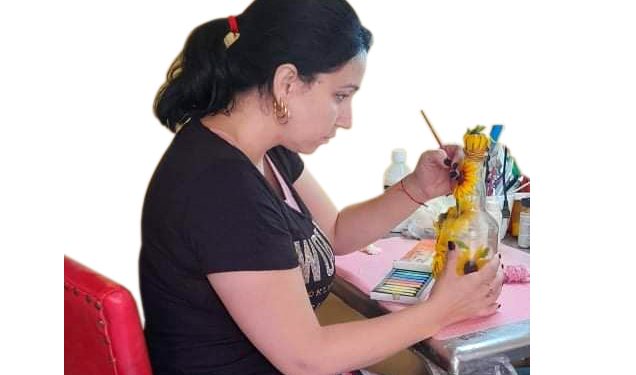 Ana Elena Herrera, una apasionada de la cerámica fría