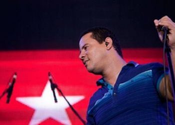 Israel Rojas, vocalista del Grupo Buena Fe. Foto: Archivo.