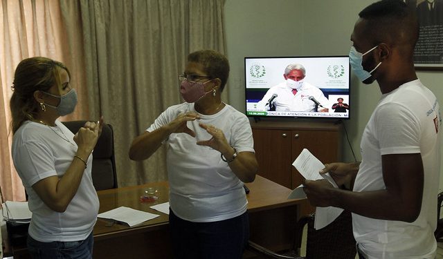 Curso de instructores de señas