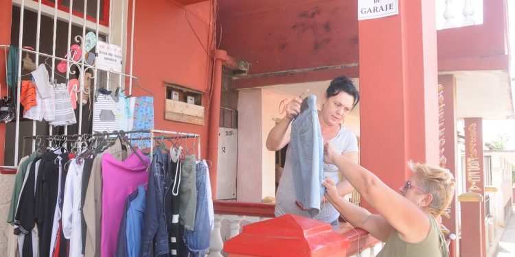 Los artículos que se comercializarán son de uso doméstico y personal (usados, seminuevos y nuevos) / Foto: Otoniel Márquez