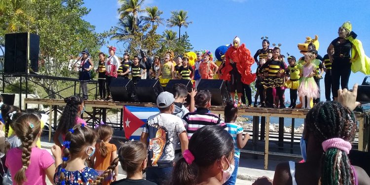 La presentación de la colmenita fue uno de los espacios que marcó el inicio de Continuarte