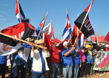 Desde el surco a plazas, parques, mausoleos…