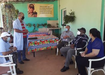 Chequea Valdés Mesa política de inspección en Artemisa